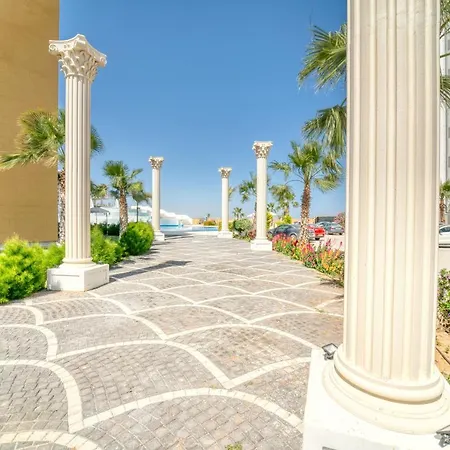 Neron Family Sea View In Caesar & Spa, Long