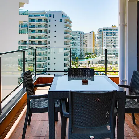 Neron Family Sea View In Caesar & Spa, Long *